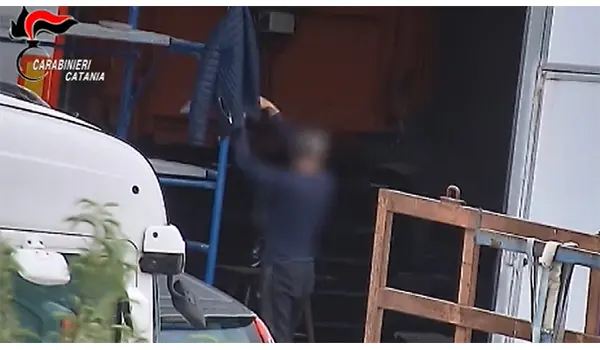 Blitz tra Calabria e Sicilia contro il traffico di droga: sei arresti e 25 chili di stupefacenti sequestrati