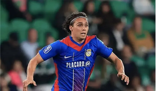 Catanzaro, la fascia ha un nuovo padrone: Goncalo Esteves sbarca in giallorosso