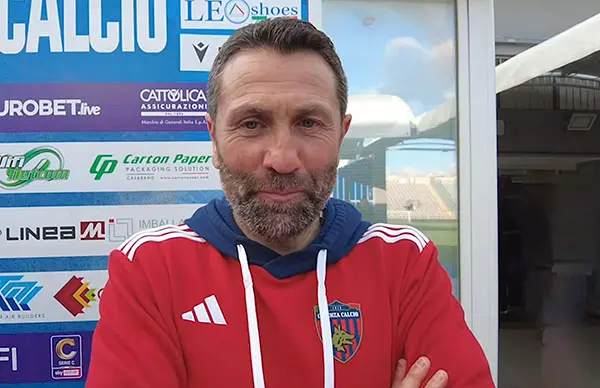 Casarano-Cosenza 2-1: Buscè analizza la sconfitta. “Decisa da calci piazzati, ma la squadra ha reagito”