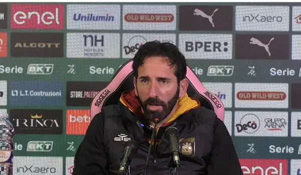 Mister Caserta e i suoi Gladiatori: Il Catanzaro trionfa a Palermo con una prestazione di cuore e tattica (Video)