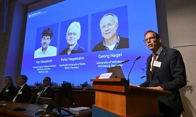 Nobel Chimica 2026 a Kagan e Soai per la catalisi asimmetrica