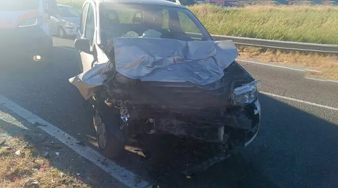 Tragedia a Catanzaro Sud: muoiono padre e figlia in un incidente stradale