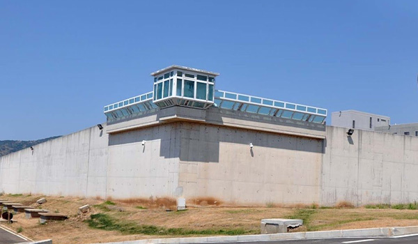 Carceri, Delmastro e Ferro (FDI): da piano mobilità 166 agenti in Calabria