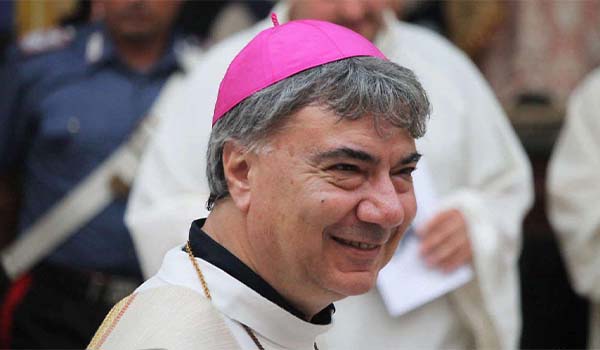 Cardinale Domenico Battaglia “La guerra ha un volto: non numeri, ma persone”