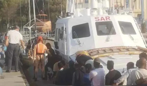 Nuovo sbarco di migranti a Roccella Ionica: 23 persone soccorse in mare dopo partenza dalla Libia