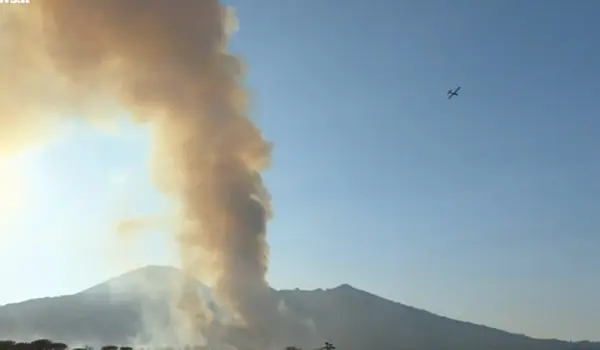 Incendio sul Vesuvio: fronte di fuoco di 3 km, mobilitazione nazionale con esercito e Protezione Civile