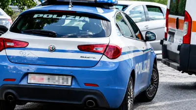 Arrestato sul treno regionale a Frosinone un uomo ricercato per associazione a delinquere