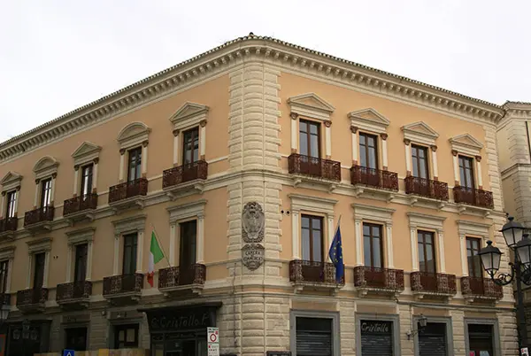 Insieme contro la violenza di genere: istituzioni e società a confronto per la sicurezza e la prevenzione