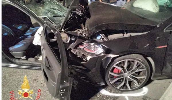 Impatto mortale a San Ferdinando (RC): coppia perde la vita, grave il conducente dell’altra auto