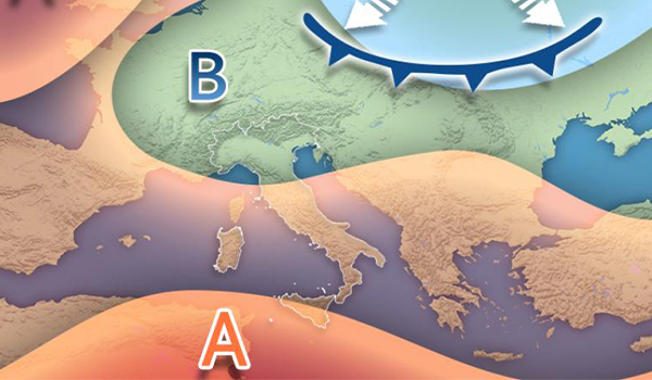 Meteo Italia 25 aprile: sole e caldo in aumento nel weekend, poi cambia tutto