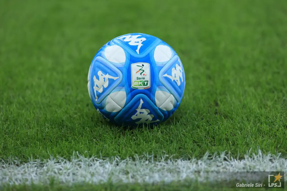 Serie B: il deferimento al Brescia apre al rischio ritardi su iscrizioni e calendari 2025/26