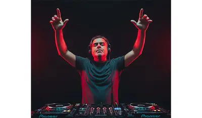 Il dj/producer Schinkel pubblica il suo nuovo singolo “Time”  su Gas Records
