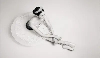 Roberta Di Laura brilla su Rai Italia: la straordinaria carriera della danzatrice protagonista a Gli Italians" 
