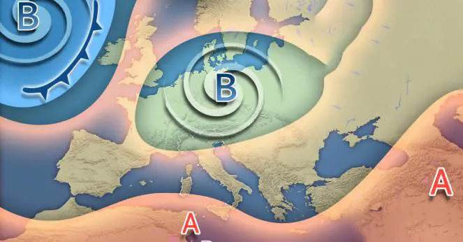 Meteo: piogge, temporali e grandinate al Nord e sul versante tirrenico. Prossima settimana con sole e caldo in aumento