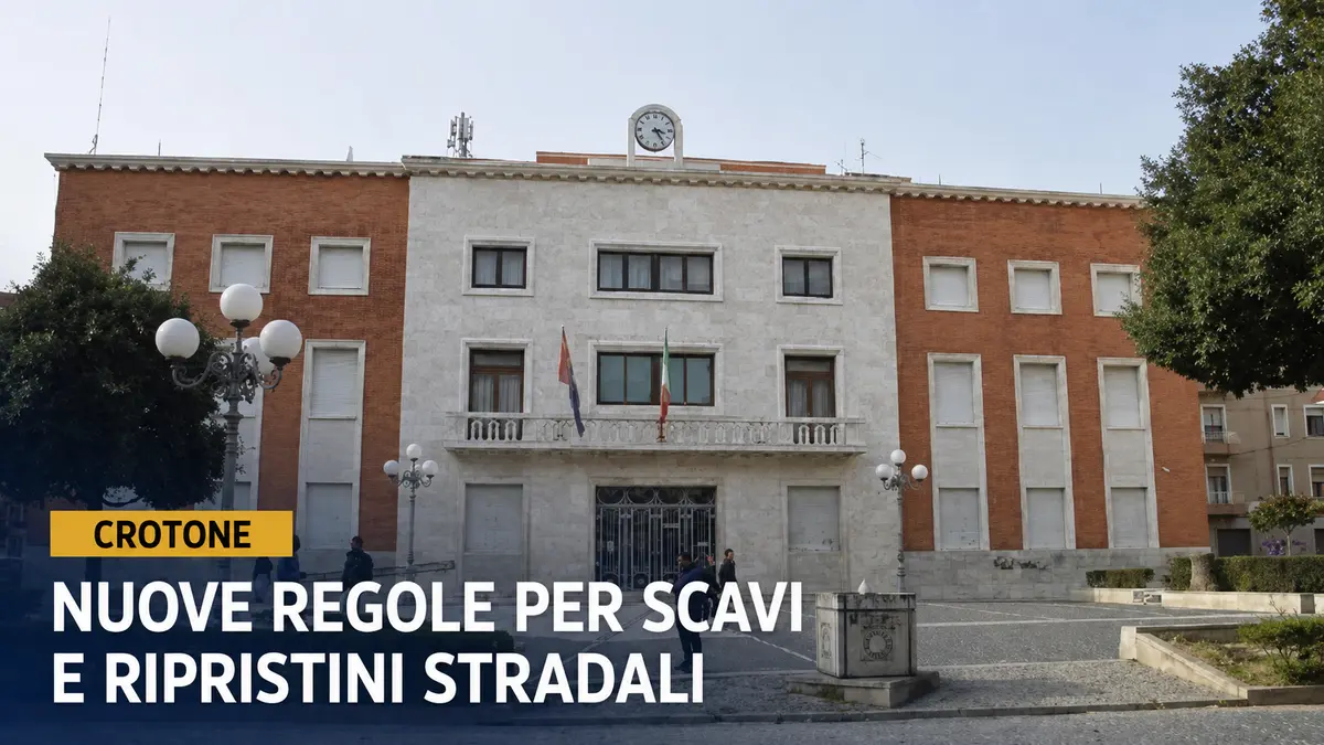 Suolo pubblico e sottoservizi, nuove regole per scavi e ripristini stradali a Catanzaro