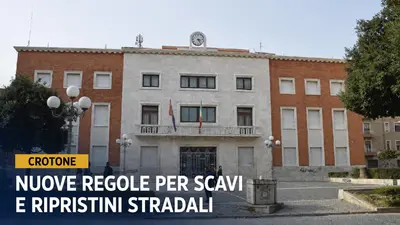 Suolo pubblico e sottoservizi, nuove regole per scavi e ripristini stradali a Catanzaro