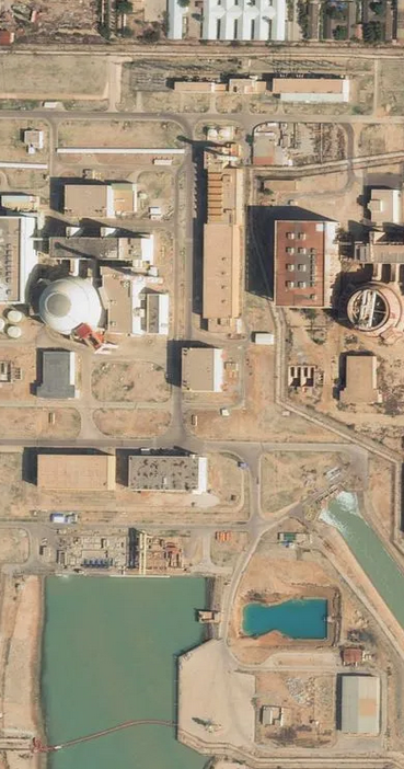 Tensione in Medio Oriente in aumento: attacco alla centrale nucleare di Bushehr e rischi di escalation nucleare