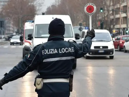 Codice della Strada, pioggia di multe in Calabria: incassi per 6,3 milioni