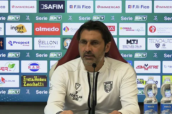 Reggiana-Catanzaro, Mister Viali: "Domani ci giochiamo una partita cruciale" (Video)