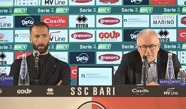 Cosenza-Bari, Magalini e Di Cesare in conferenza: "Crediamo nei play-off, la squadra ha valore" (Video)