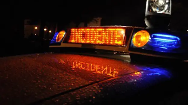 Tragedia sulla SP110 a Lizzano: quattro giovani morti in un terribile incidente stradale