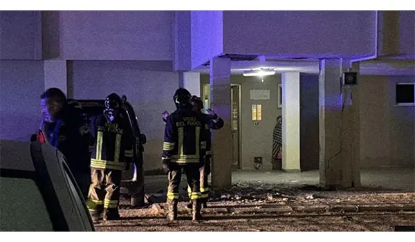 Attentato a Latina: bomba esplode in viale Kennedy, palazzina evacuata