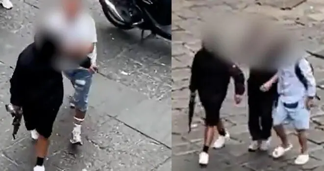 Paura nel centro di Napoli, uomo armato di Kalashnikov in strada: fermati i presunti responsabili