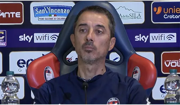 Mister Longo presenta Crotone-Salernitana: “Sfida decisiva” Video