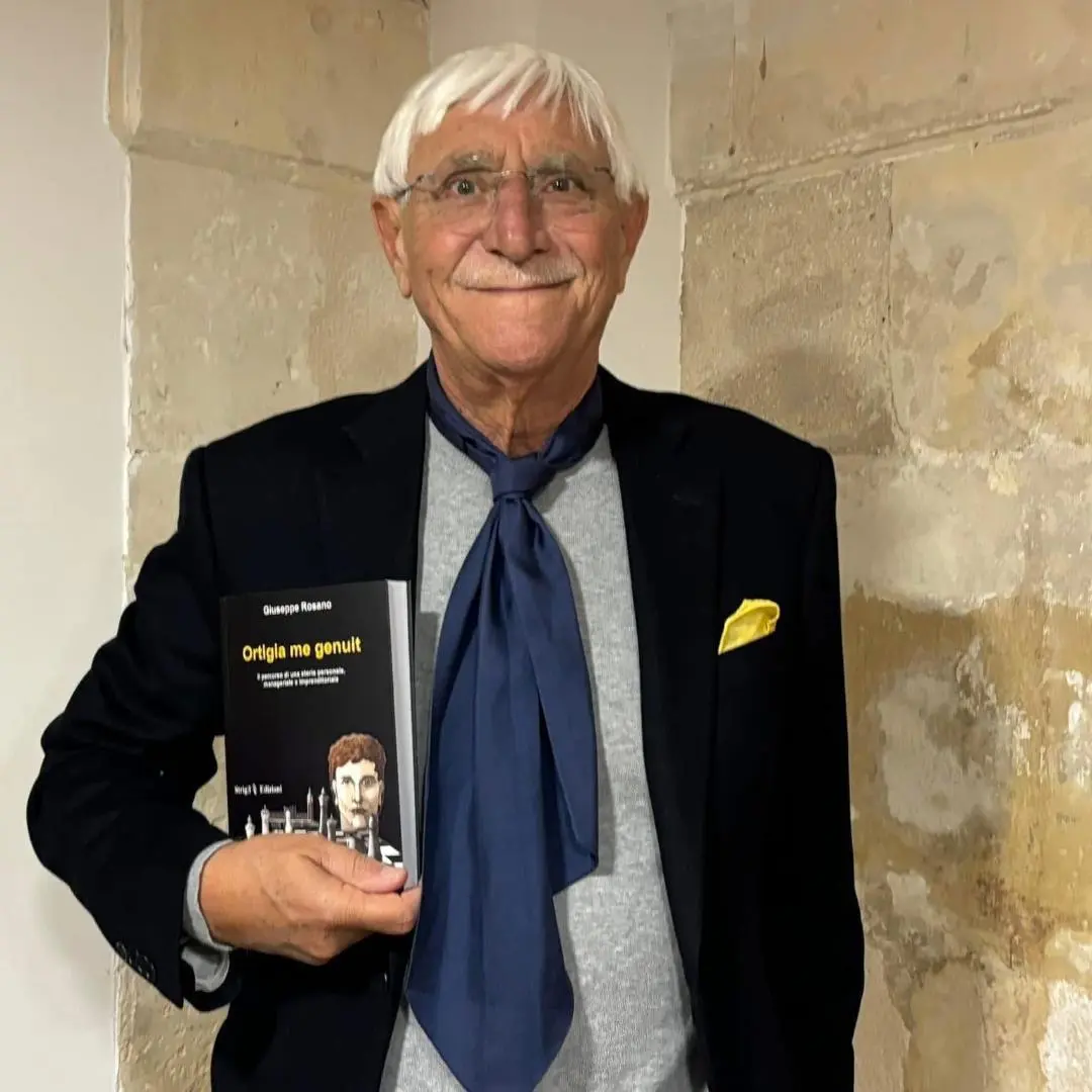 Siracusa, domani la presentazione del libro di Giuseppe Rosano, “Ortigia me genuit”