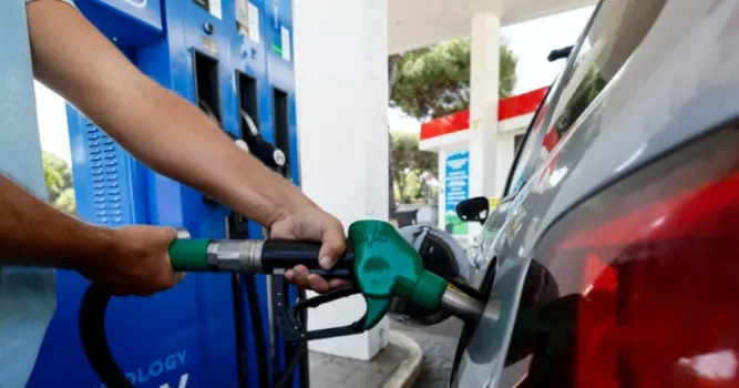 Prezzi carburanti in aumento: benzina oltre le soglie critiche mentre il gasolio sfiora i 2 euro al litro