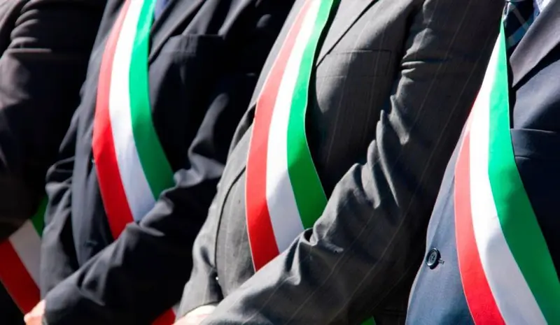 Appello dei Sindaci calabresi: orgente stabilizzazione dei Tirocinanti TIS e maggiore supporto agli Enti locali"