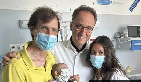 A Torino mamma partorisce due volte la stessa figlia