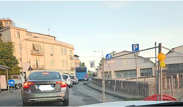  Catanzaro: disagi per fermata autobus non prevista su viale dei Normanni