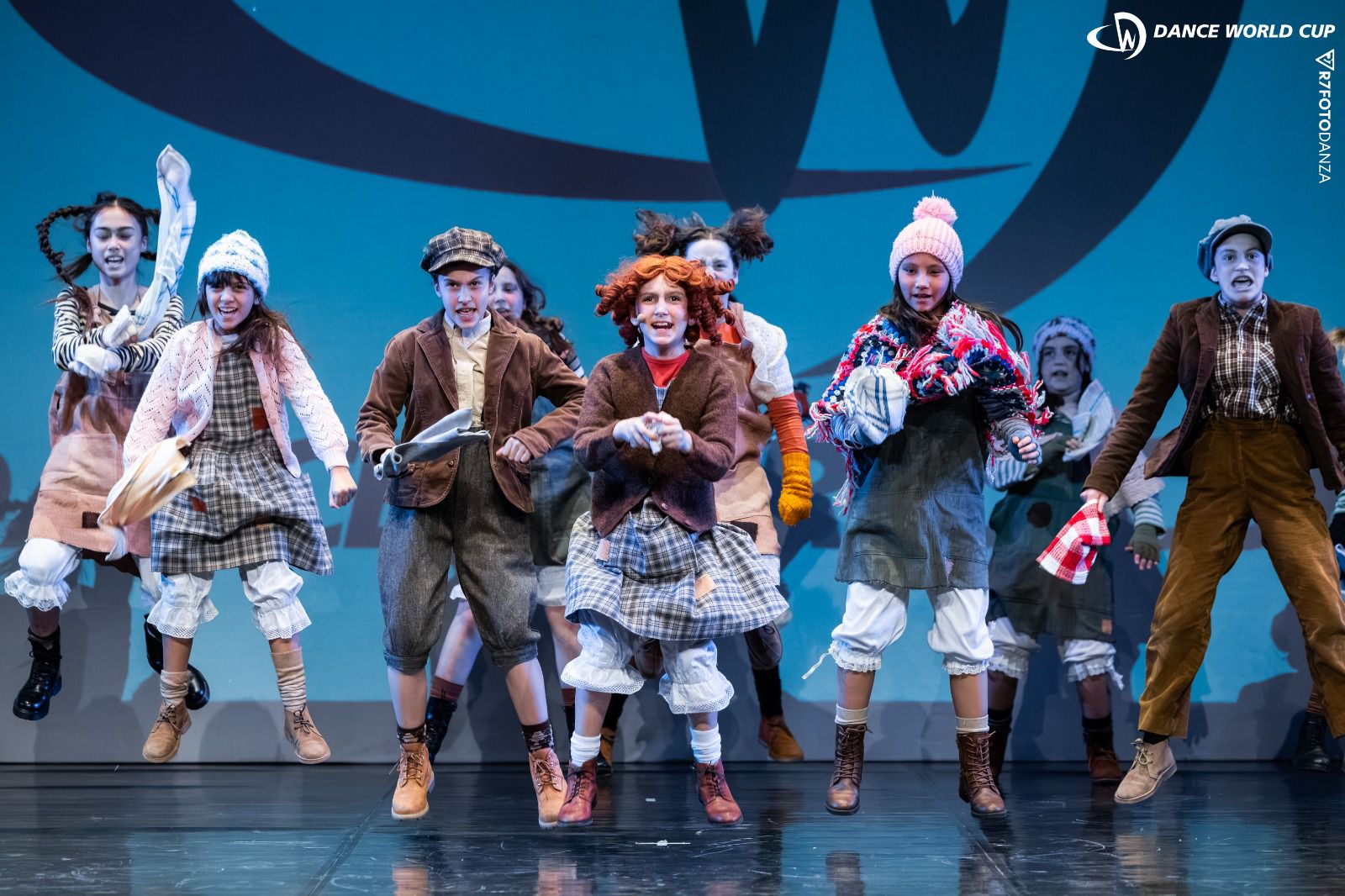 CMS Academy Teenager: crowdfunding per accompagnare ai mondiali di Dublino le vincitrici della medaglia d’oro del Dance World Cup