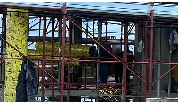 Grave incidente sul lavoro a Riposto: operaio precipita da un tetto e ricoverato in rianimazione