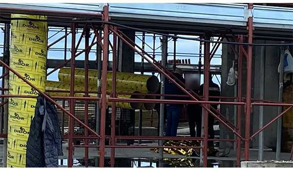 Grave incidente sul lavoro a Riposto: operaio precipita da un tetto e ricoverato in rianimazione