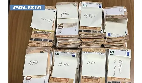 Milano, pregiudicato arrestato: in casa una fortuna in refurtiva