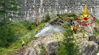 Tragedia in volo nel Verbano Cusio Ossola: autogiro precipita vicino alla diga di Campliccioli