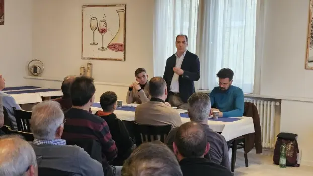 Libertà è Partecipazione parte dalla Svizzera
