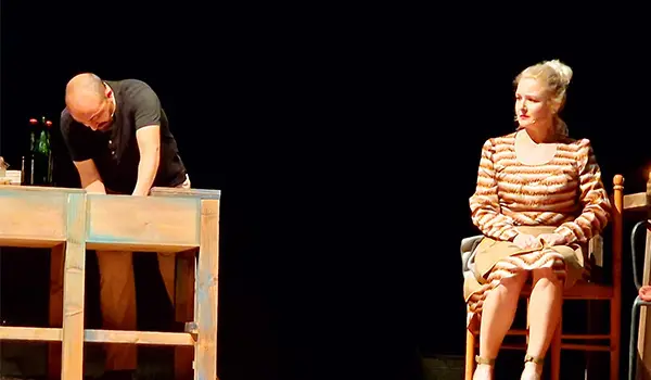 AMA Calabria, Mana Chuma Teatro sorprende e fa riflettere con “Spine”
