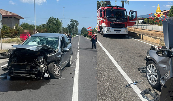 Incidente Stradale a Lamezia Terme: intervento dei Vvf per estrarre un ferito incastrato nell'abitacolo