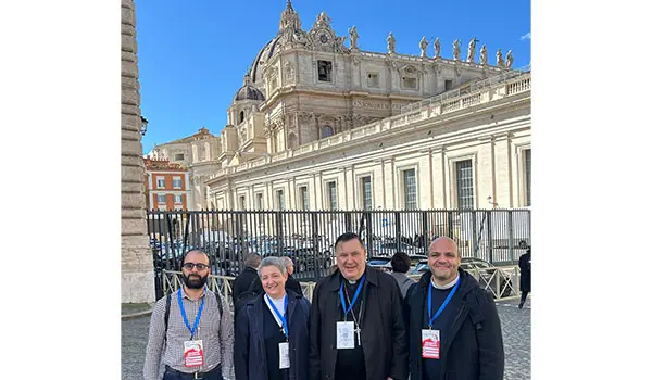 Delegazione diocesana a Roma per il Sinodo con l'Arcivescovo Maniago