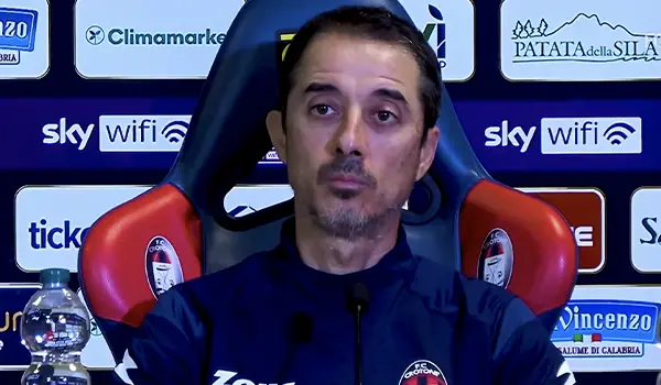 Crotone, Longo carica i rossoblù: “A Picerno serviranno testa, gamba e cattiveria” Vidoe