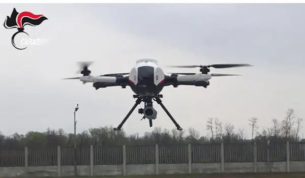 Rapina in villa a Scalea: tre arresti grazie a un drone dei Carabinieri