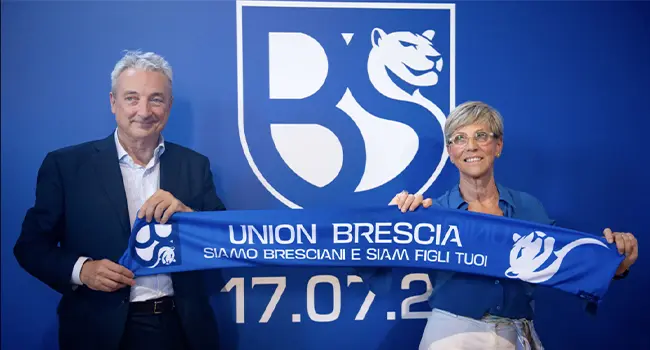 Calcio, nasce l’Union Brescia: nuovo stemma, maglia e progetto per riportare la città in Serie B (Video)