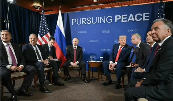 Vertice Trump-Putin in Alaska: "Grandi progressi verso la pace in Ucraina", Mosca avverte Kiev e l’Europa