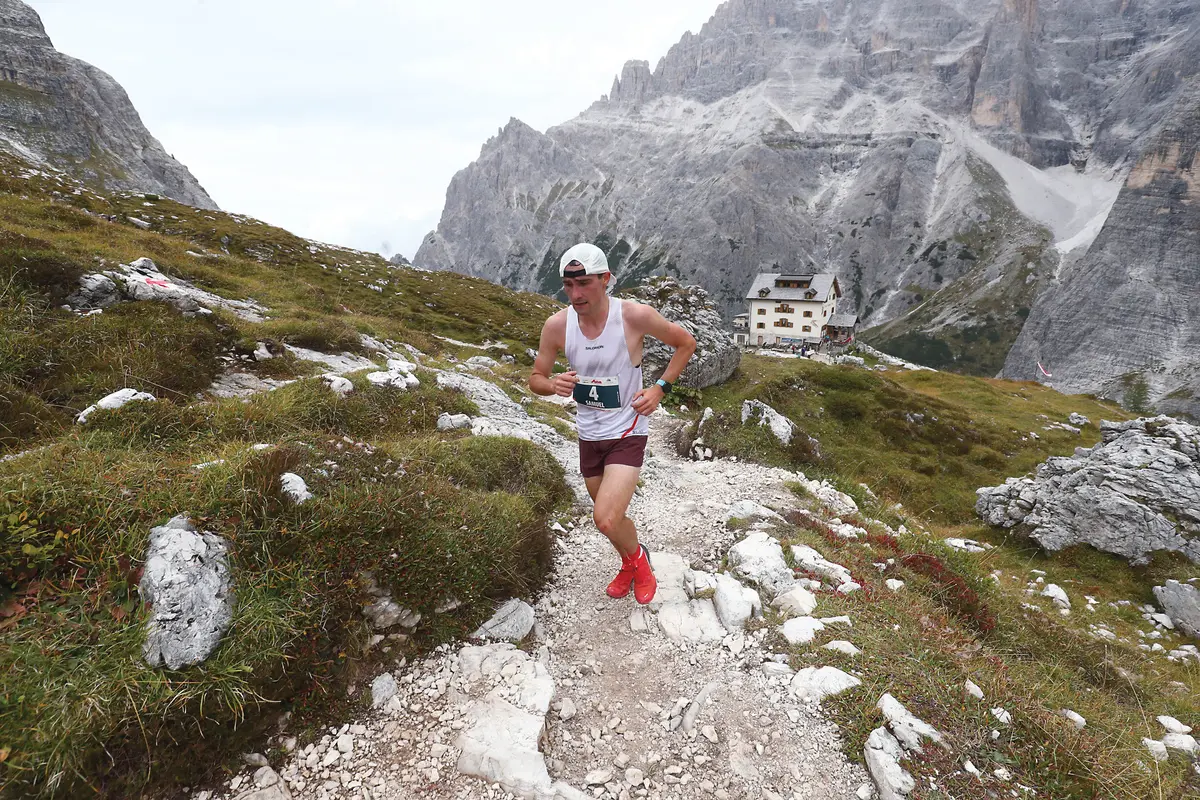 -17 GIORNI ALLA SÜDTIROL DREI ZINNEN ALPINE RUN. DEMETZ E ZINGERLE: I CAMPIONI AL CHIARO DI LUNA
