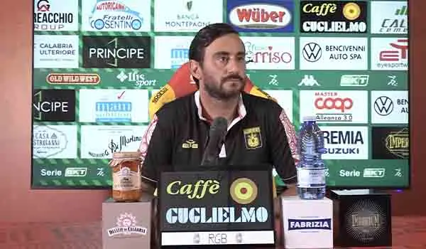 Reggiana-Catanzaro, Mister Aquilani: "Non esistono gare facili in Serie B" Video