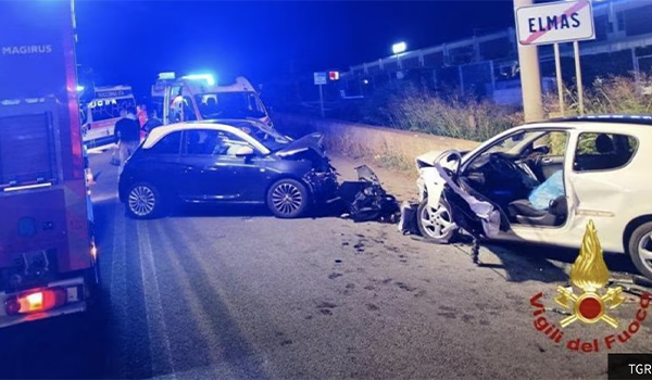 Scontro frontale a Elmas: un ferito estratto dalle lamiere, intervento dei Vvf