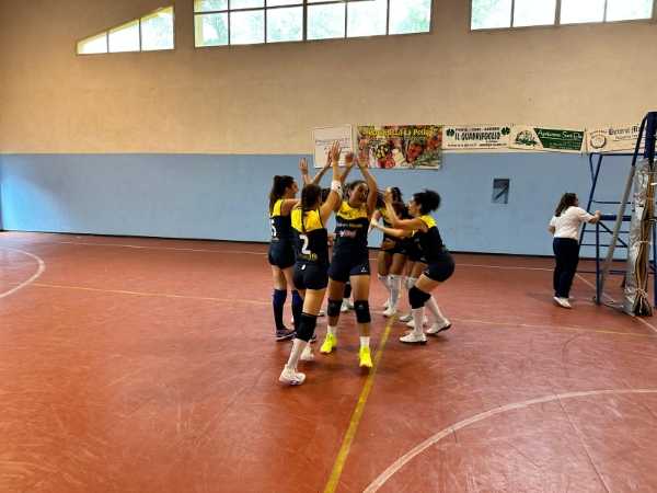 Volley Femminile. Sconfitta Amara per lo Sporting Magna Graecia: 3-1 contro Evergreen